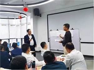 華逸府技術指導部--預制菜品鑒活動、循環菜單、檔口品牌化會議